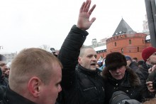 D20I9054 220x146 Масленица на площади Революции: столкновения с провокаторами
